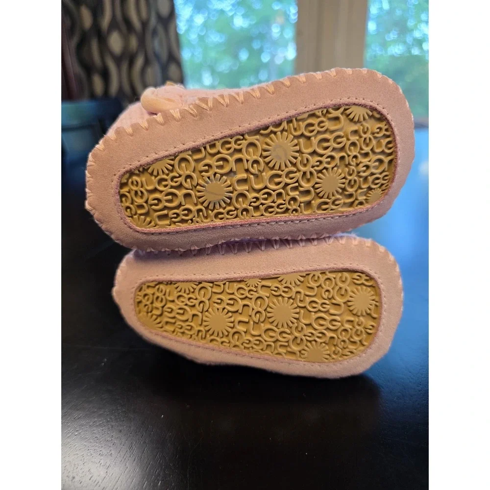 UGG Jesse Purl Knit Infant Baby Boots Pink Sheepskin‎ Lined Size 2/3 (6-12M)